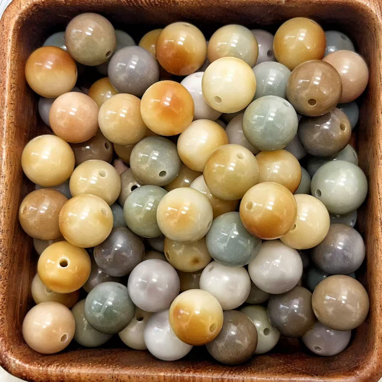 Premium Bodhi Seeds Beads Collection | Various Sizes & Natural Colors for DIY Jewelry Making
