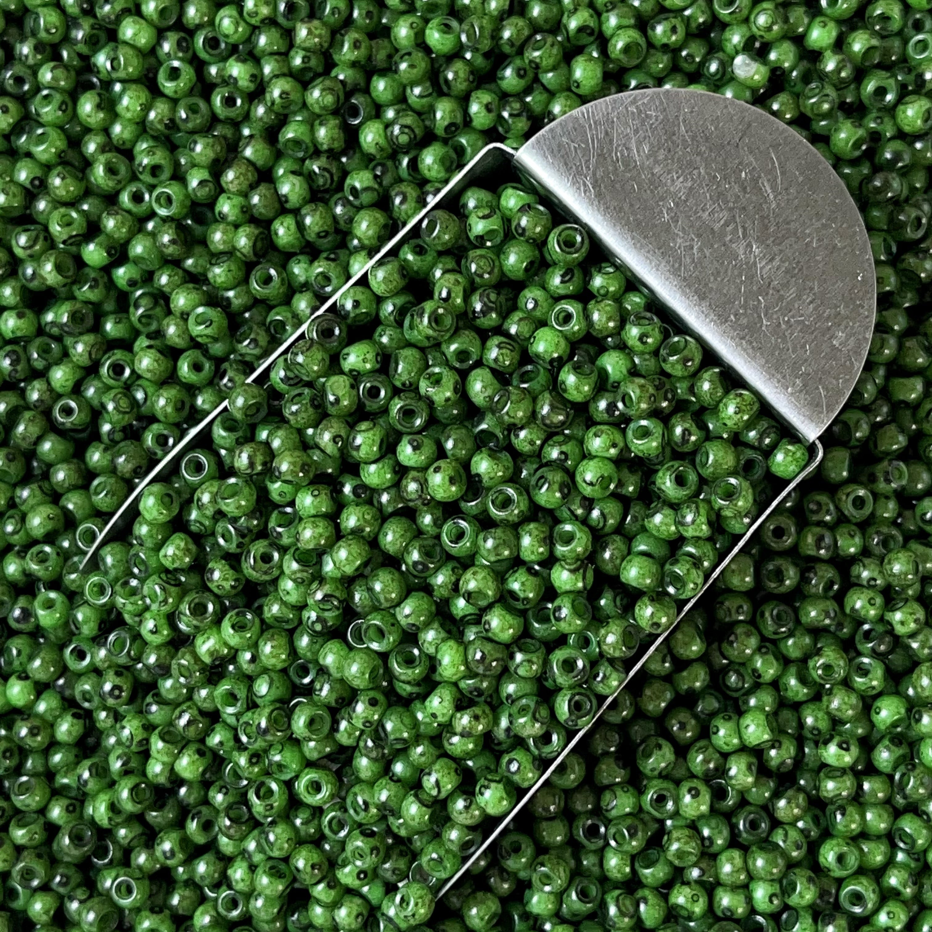 Premium Picasso Finish Glass Seed Beads - 4mm (Size 6/0)