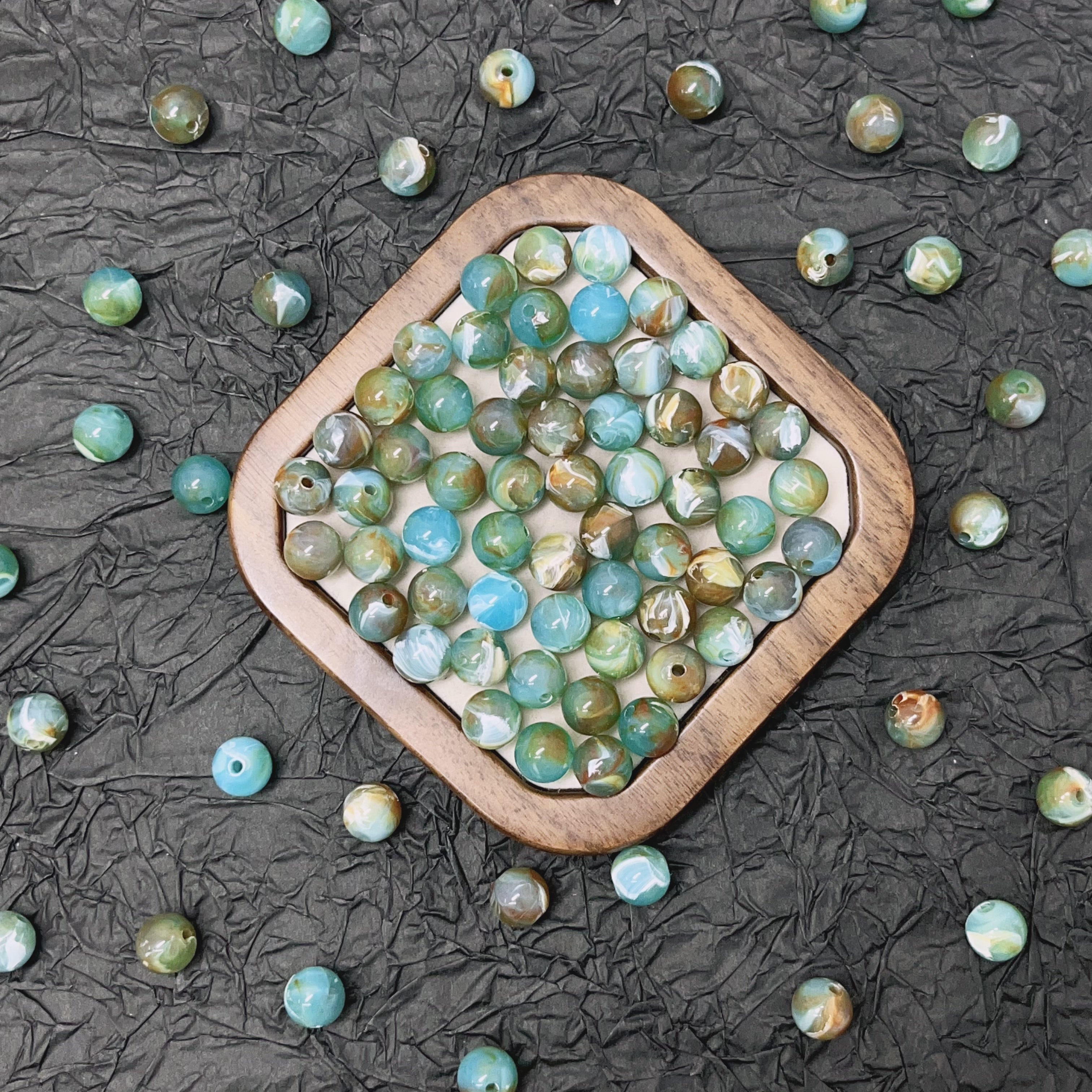 【NEW】10mm Resin/Acrylic Beads