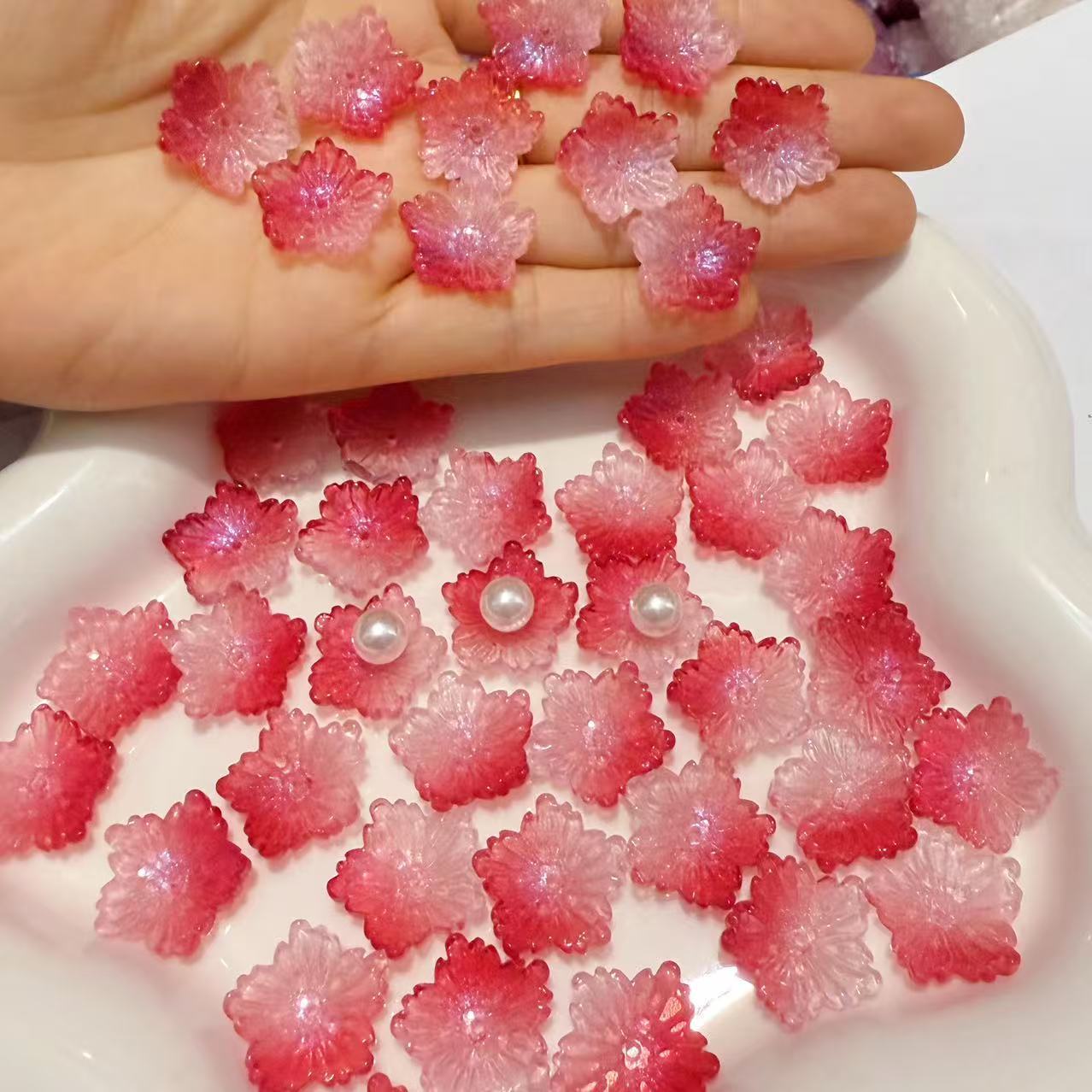 【New】18mm Big Glass Flowers Beads