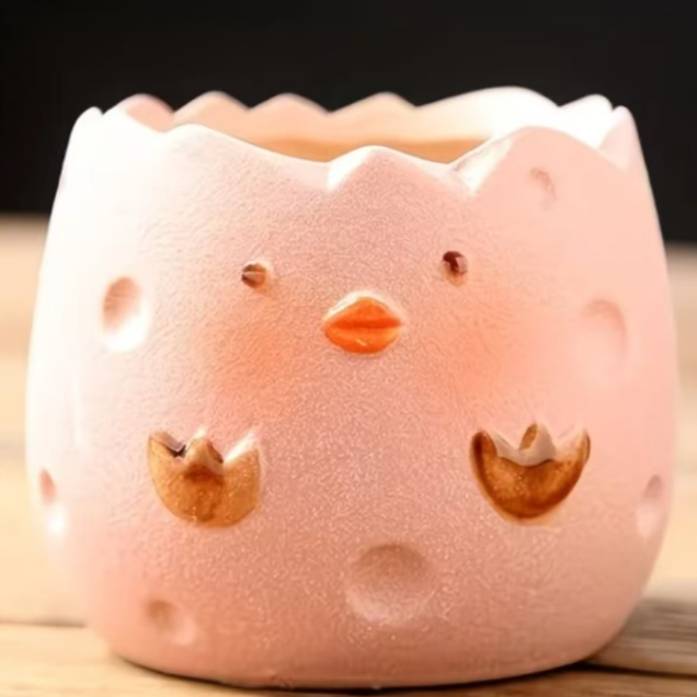Cute Hatching Chick Clay Flower Pot, Small Cartoon Ceramic Planter for Office Window Sill, Novelty Mini Garden Pot Gift (Empty Pot, No Plants)