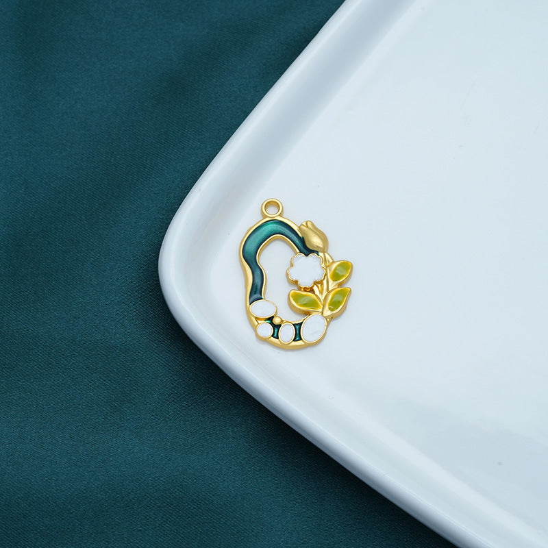 【New】Flowers Exquisite Pendant