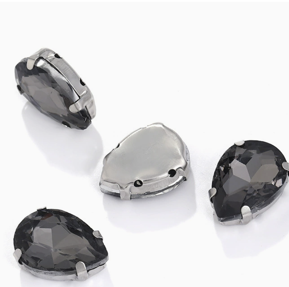 7*10mm Claw Teardrop Claw Rhinestone