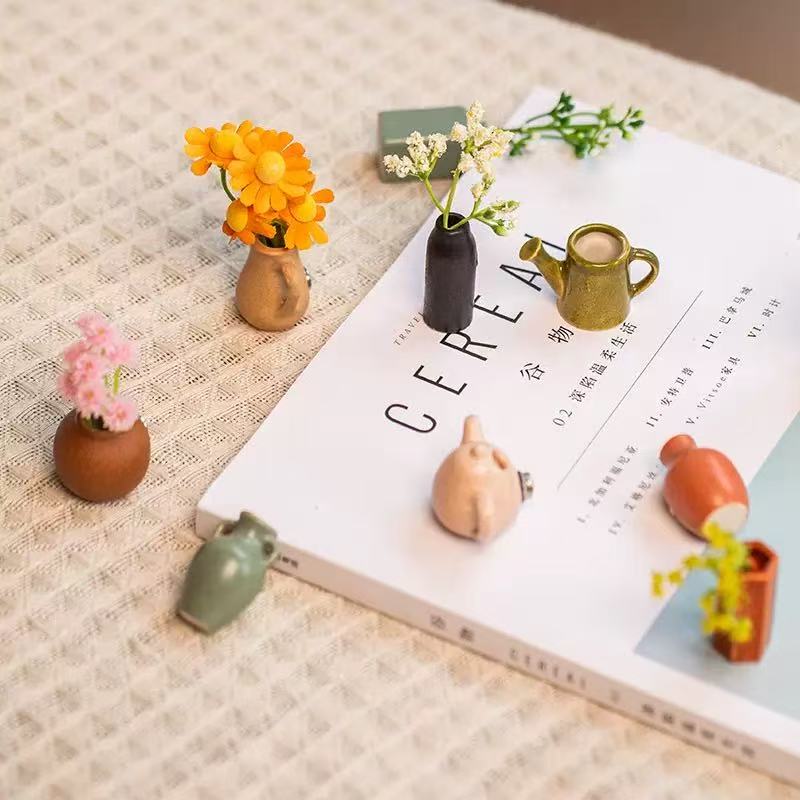 Mini Ceramic Vase Magnetic Fridge Magnet