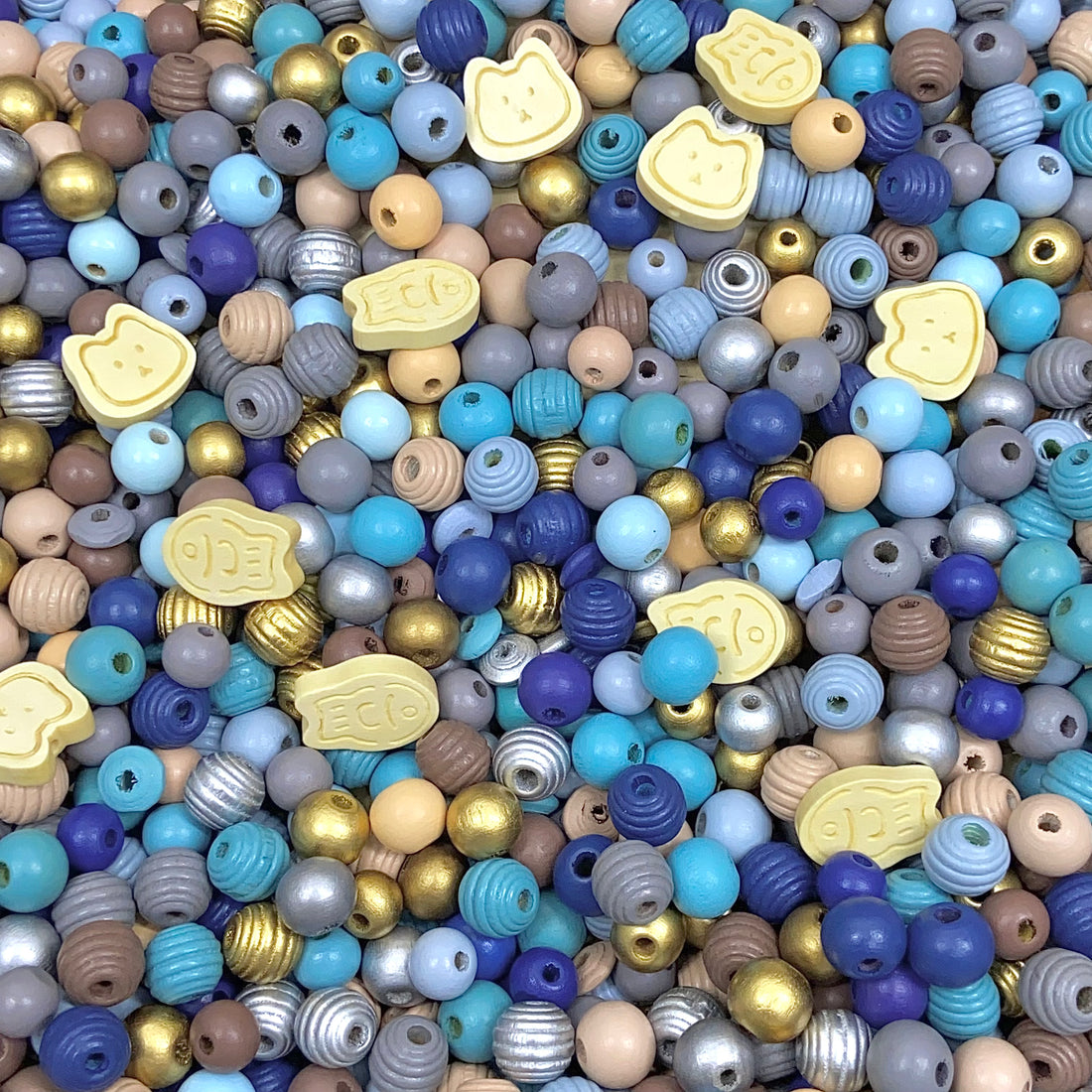 【NEW】Blue Mix Wooden Beads