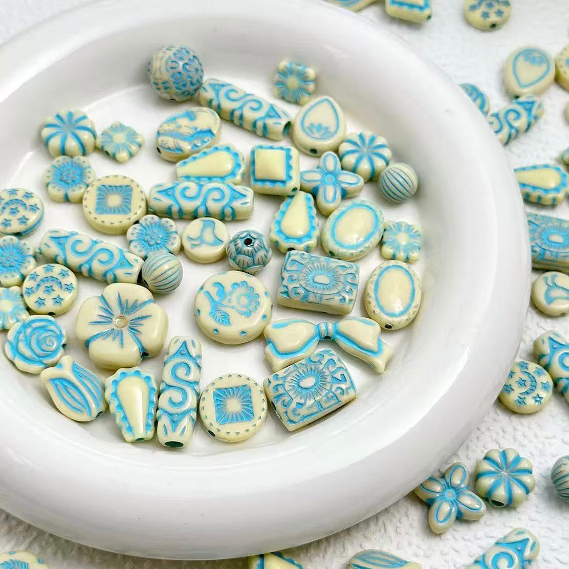 【New】Baroque Acrylic Beads