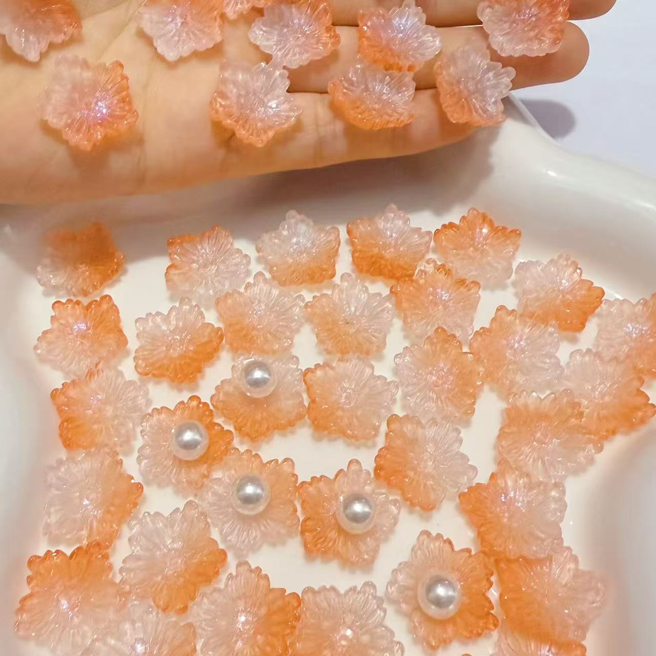 【New】18mm Big Glass Flowers Beads