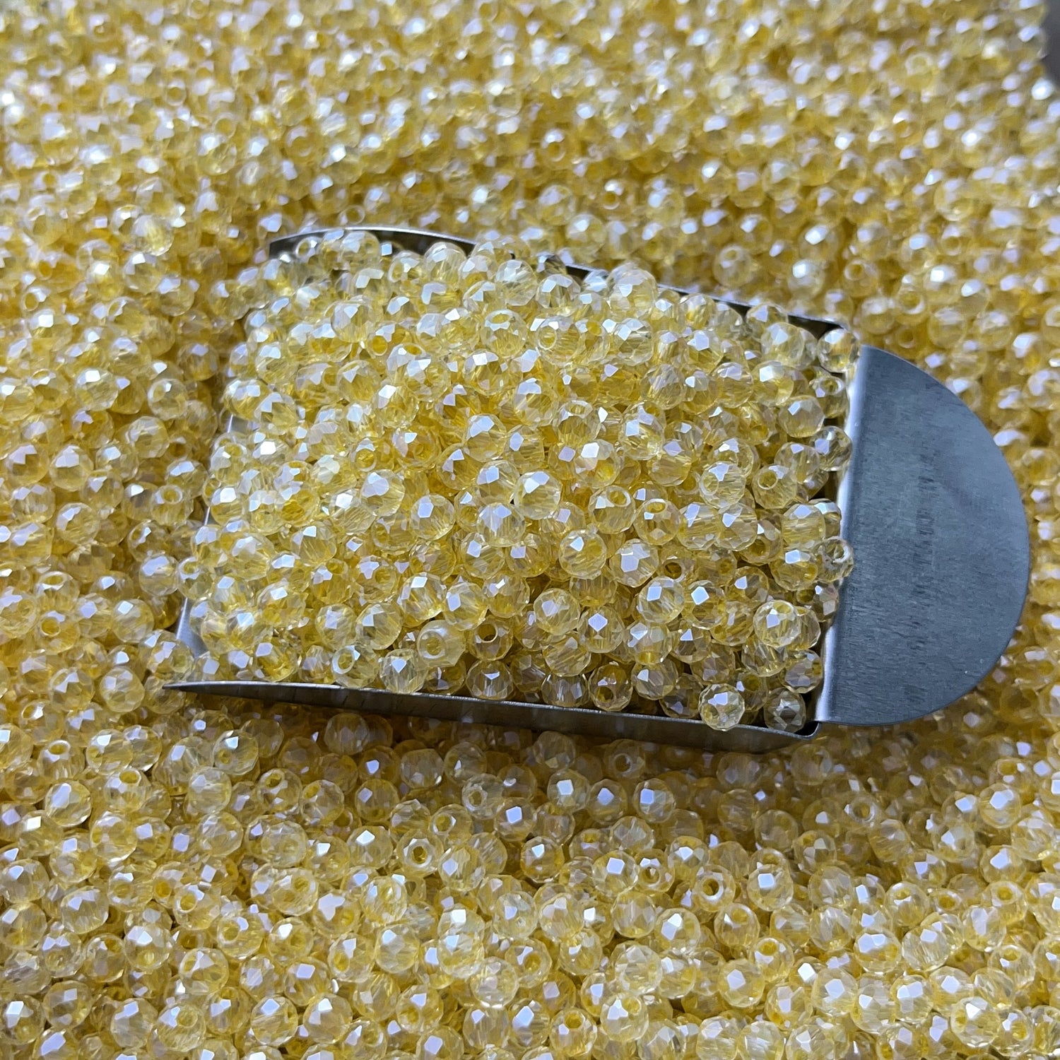 4mm Faceted Glass Beads for Jewelry Making | Loose Seed Beads Craft Supplies for DIY Bracelets, Necklaces &amp; Bead Weaving